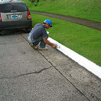 Pintura de aceras y señalización horizontal.