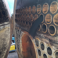 Limpieza mecánica en tubos de fuego